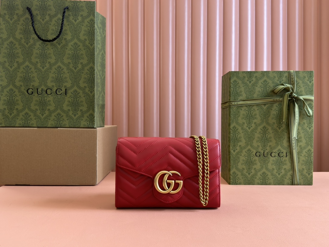 Gucci Satchel Bags